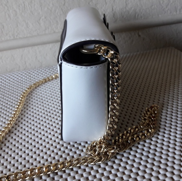 Michael Kors leather purse - Picture 3 of 8